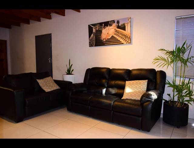 3 BEDROOM HOUSE FOR SALE IN EDLEEN